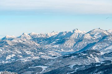 Gaishorn en de Allgäuer Alpen in de winter van Leo Schindzielorz