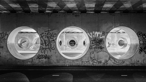 Graffiti onder viaduct