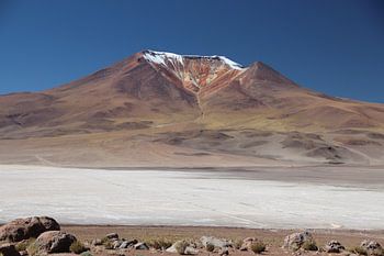 Salar de Ascotán, Volcan, Chili