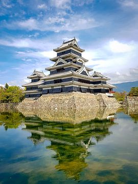 Matsumoto Castle in Nagano, Japan van Marnix Teensma