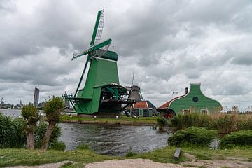 Moulins à vent sur le Zaanse Schans, dans l'ouest des Pays-Bas.