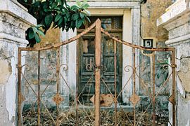 The old house entrance - Ialysos by Momentaufnahme | Marius Ahlers