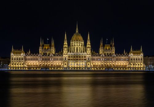 Hongaars Parlementsgebouw in Boedapest