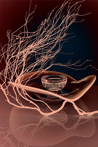 Modern stilleven. Glas. Peach Fuzz. 2