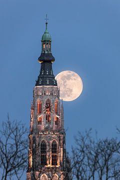Pleine lune, Grote KerkBreda