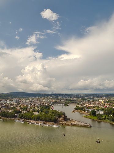 Uitzicht op het Deutsche Eck bij Koblenz