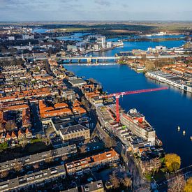 Luchtfoto: Wonen in de Honigfabriek (Koog aan de Zaan) van Pascal Fielmich