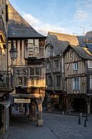 Das wunderschöne Fachwerk-ensemble am Place des Merciers in Dinan