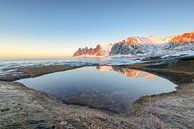 Coucher du soleil sur l'intervalle de montagne d'Okshornan en Norvège nordique dans le winte par Sjoerd van der Wal Photographie Aperçu