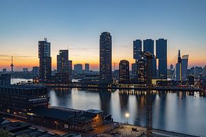 Rotterdam zonsondergang Wilhelminapier