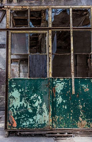 Rusty door