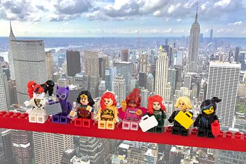 Lunch atop a skyscraper Lego edition - Super Heroes - Women - New York