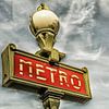 Metro-Eingangsschild in Paris von Patricia Hofmeester