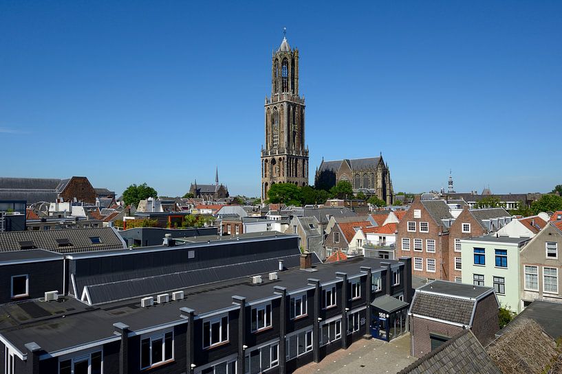 Centre-ville d'Utrecht avec la tour Dom et l'église Dom par Merijn van der Vliet