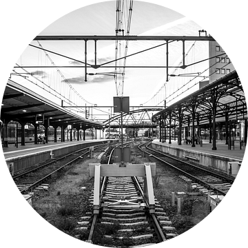 Station Groningen, Eindstation (zwart-wit) van Klaske Kuperus
