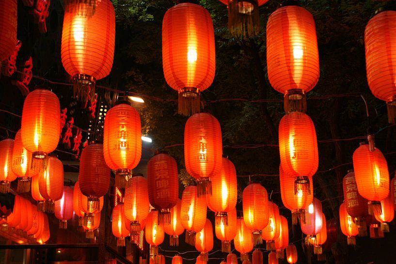 The lamps of Zhangzizhong Street in Beijing 03 Lampions by Ben Nijhoff