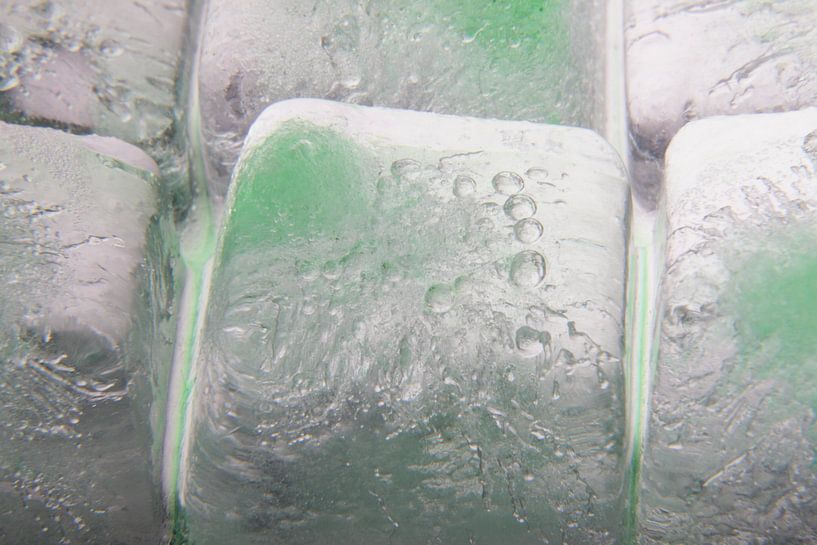 GreenedCrystalClearIceCubes2crystal clear ice, with some green by Marc Heiligenstein