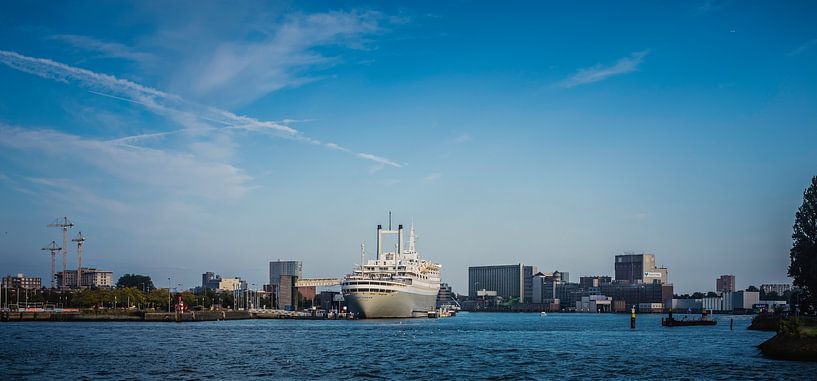 SS Rotterdam van Ed van der Hilst