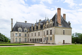 Zijkant kasteel Beauregard Frankijk