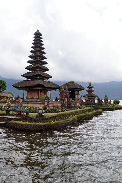 Bali von Helmuth Houtermans