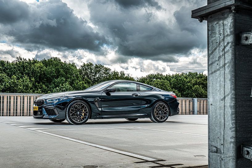 BMW M8 Competition Coupé van Bas Fransen