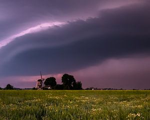 Dreigende shelfcloud van Hanna Verboom