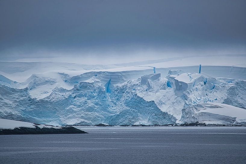 Coastal details by Frank's Awesome Travels