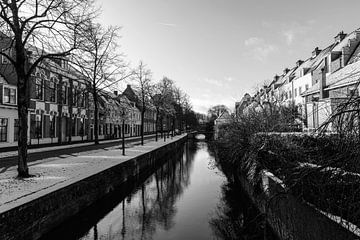 Canals black and white by Shaquille Maarschalkerweerd
