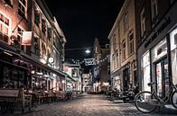 Den Bosch, Korenbrugstraat by night van Ingeborg Ruyken thumbnail