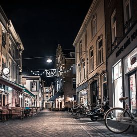 Den Bosch, Korenbrugstraat by night by Ingeborg Ruyken