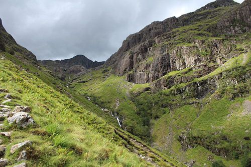 Wandelen langs de Three Sisters, Glen Coe, Schotland van Imladris Images
