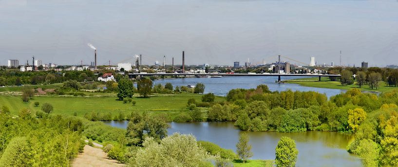 Panorama de la ville de Duisbourg par Edgar Schermaul