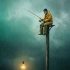 Surrealistischer Fischer mit Licht im Regen von But First Framing