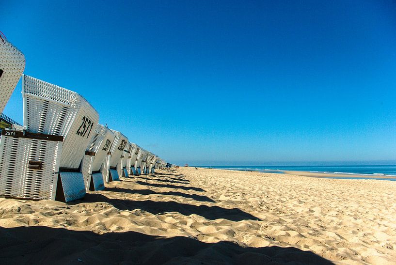 Beach chairs by Norbert Sülzner