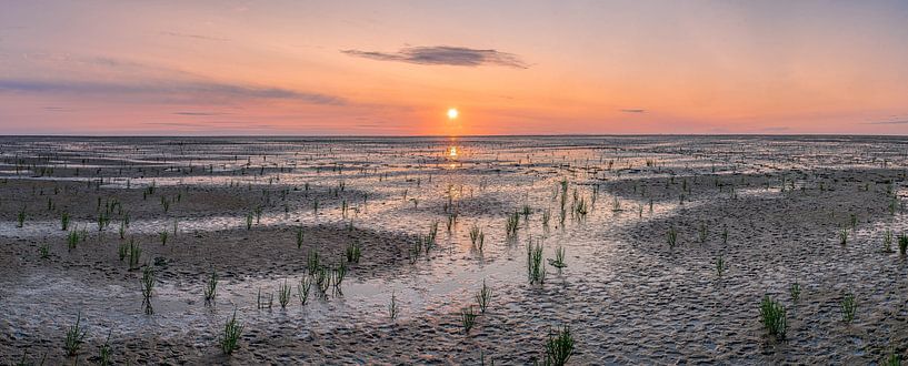 Panorama Sunset Waddenzee van Jan Koppelaar