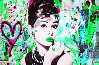 Audrey Hepburn - Love van Kathleen Artist Fine Art thumbnail