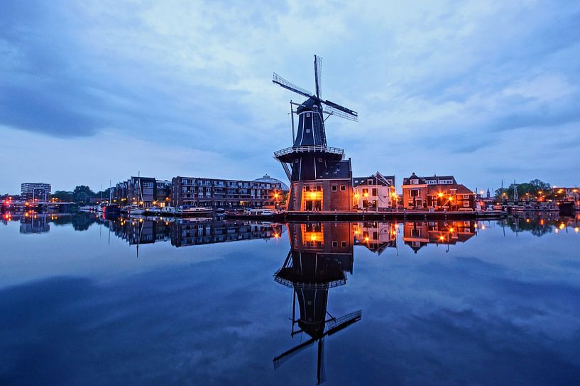 Windmill De Adriaan, Haarlem, the Netherlands (2017) by Eric Oudendijk