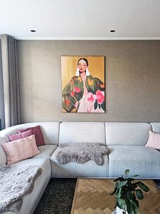 Portrait moderne et abstrait aux couleurs chaudes