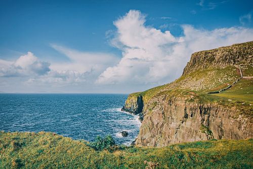 Neist Point in Groot-Brittannië. Panorama Cliffs in Schotland. Isle of Skye Idylle en rust