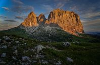 Zonsopkomst in de Dolomieten Italië van Bart Cox thumbnail
