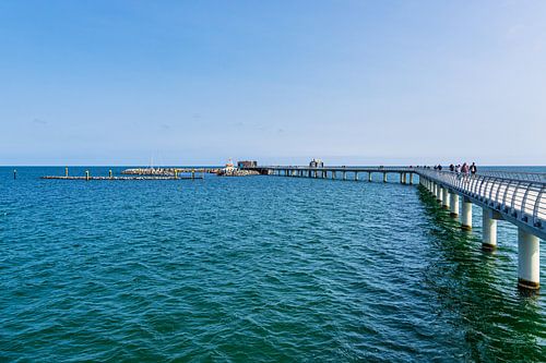 Pier in the Baltic seaside resort of Prerow on the Fischland-Darß by Rico Ködder