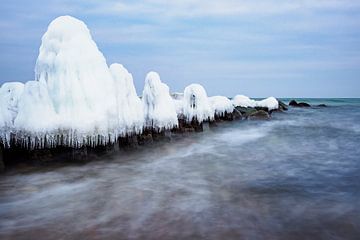 Winter an der Küste der Ostsee bei Kühlungsborn von Rico Ködder