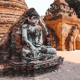 Detail des Tempels in Inwa (auch Ava genannt). In der Nähe von Mandalay in Myanmar, dem alten Burma. von Maartje Kikkert