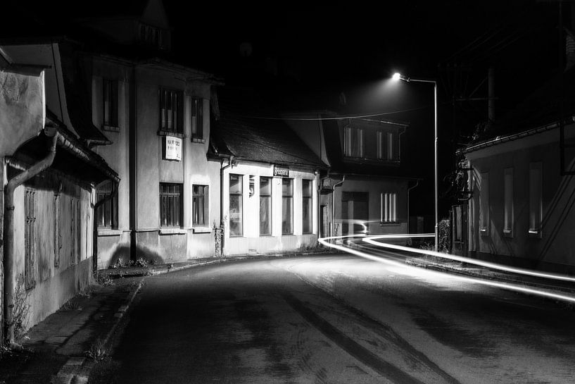 Straßenszene Křivoklát in der Tschechischen Republik von Evert Jan Luchies