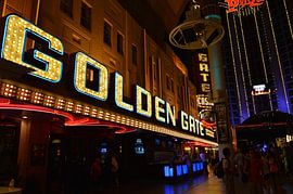 Vegas by Peter De Knock