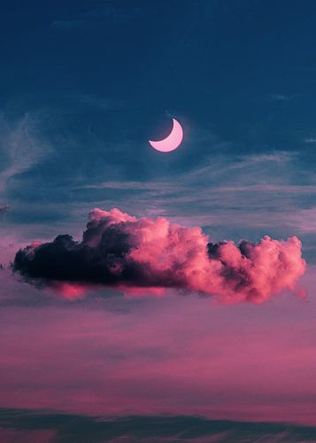 Mond und Wolke von Ariz Rab