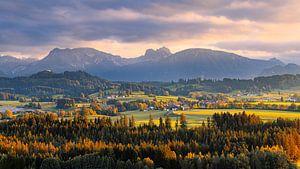 Sonnenuntergang im Allgäu, Bayern, Deutschland