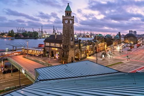 Landungsbrücken, Hambourg