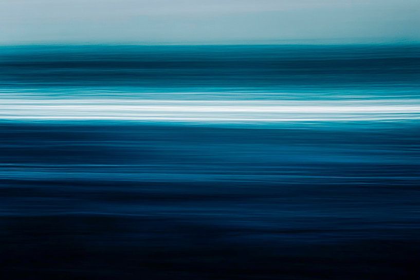 Surface d'eau abstraite en bleu par Poster Art Shop