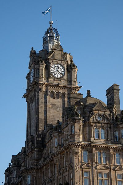 Edinburgh by Hello Pompoyo
